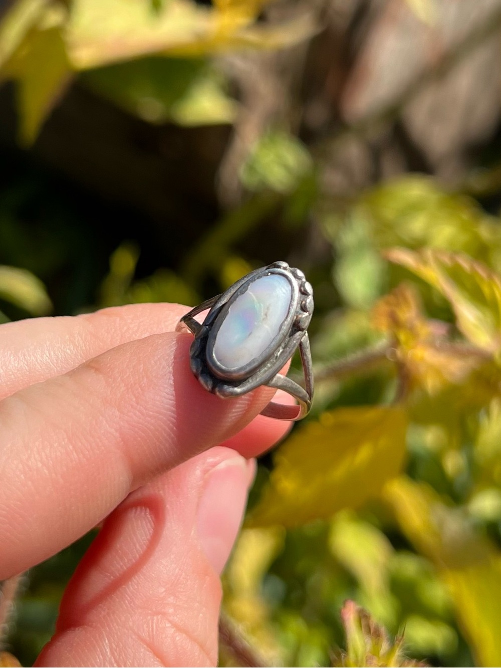 Vtg Sterling & Mother of Pearl Ring